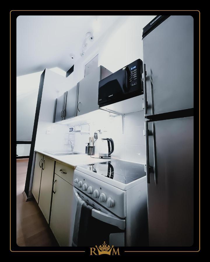 Rm Luxury Apartment In Prague • 6 People • Free Parking • Pets エクステリア 写真