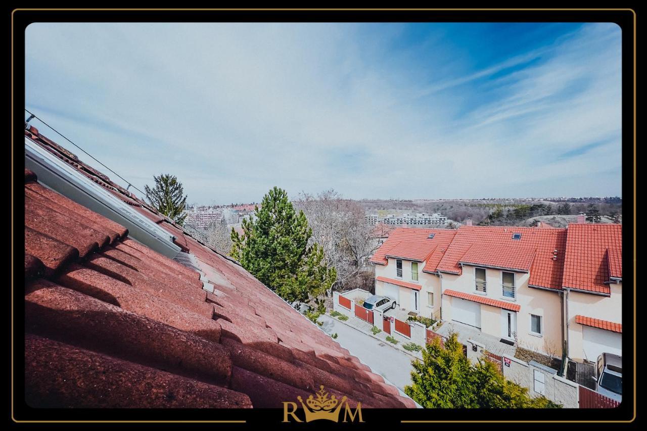 Rm Luxury Apartment In Prague • 6 People • Free Parking • Pets エクステリア 写真